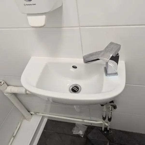 3 basin taps