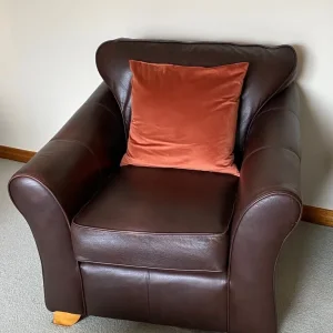 Leather suite - Image 2