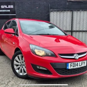 Vauxhall Astra hatchback 2014 manual 1686cc 5-door