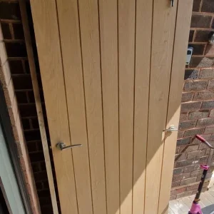 Two solid wood internal doors with brushed chrome handles - Image 2