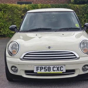 2008 MINI Hatch 1.4 One Euro 4 3dr HATCHBACK Petrol Manual - Image 2