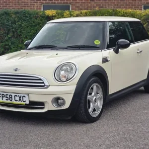 2008 MINI Hatch 1.4 One Euro 4 3dr HATCHBACK Petrol Manual - Image 3