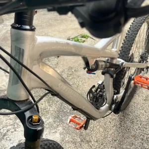 Mountain bike - Image 4