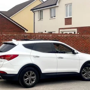 2013 Hyundai Santa Fe 2.4L Petrol 4x4 LHD | Automatic | UK Registration - Image 7