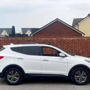 2013 Hyundai Santa Fe 2.4L Petrol 4x4 LHD | Automatic | UK Registration - Image 8