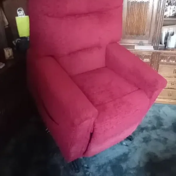 riser chair with massage feature