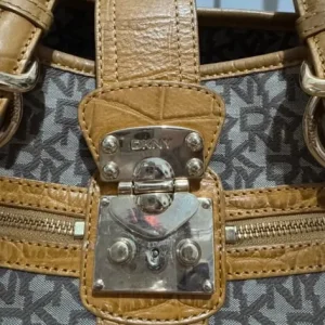 Vintage DKNY Handbag - Image 5