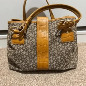 Vintage DKNY Handbag - Image 6