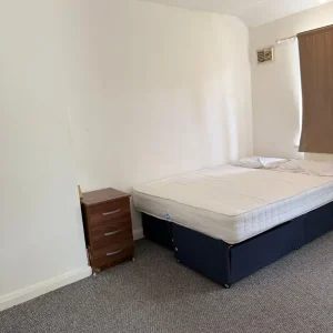 Double room to rent