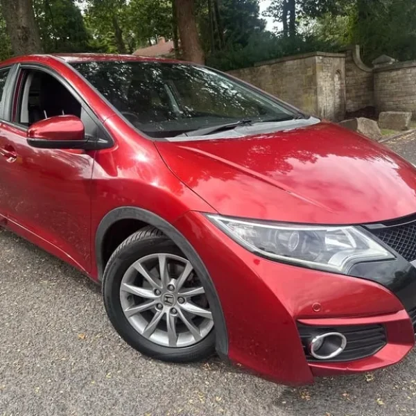 2015 Honda Civic 1.6 i-DTEC SE Plus 5-door Hatchback Diesel Manual with Nav