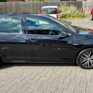 Volkswagen Golf 2018 Hatchback 1.5 TSI, 5-door, Metallic Black - Image 6