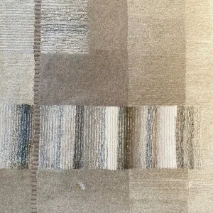 Natural coloured wool rug - Image 3