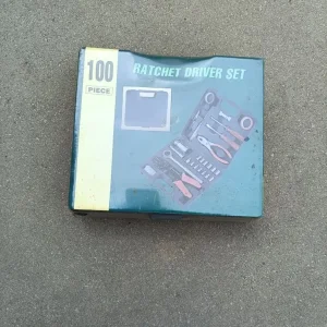 100-piece Rachet Driver Set