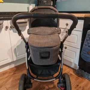 Mamas and Papas Ocarro pram frame and carry cot