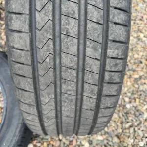 Car Tyre 205 55 16