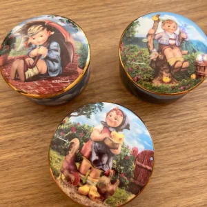 Music boxes by M I Hummel