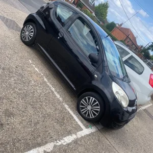 Citroen C1 Hatchback 2010 Manual 3-Door - Image 3
