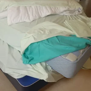 Two single beds with everything you need - Image 3