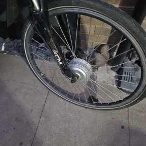 Electric bike with petrol engine - Image 2