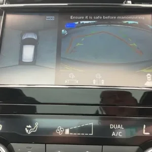 2018 Nissan Qashqai 1.5 dCi Tekna 5-door Diesel Hatchback - Image 8