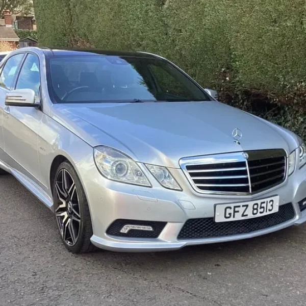 Mercedes-Benz E-Class Saloon 2011