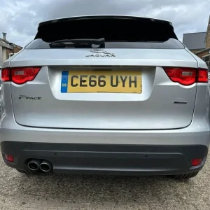 2016 Jaguar F-Pace 2.0d R-Sport 5-door AWD Estate - Image 6