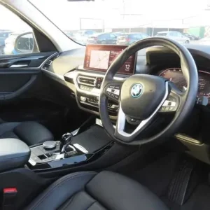 2021 BMW X3 xDrive 30e xLine 5-door SUV - Image 6