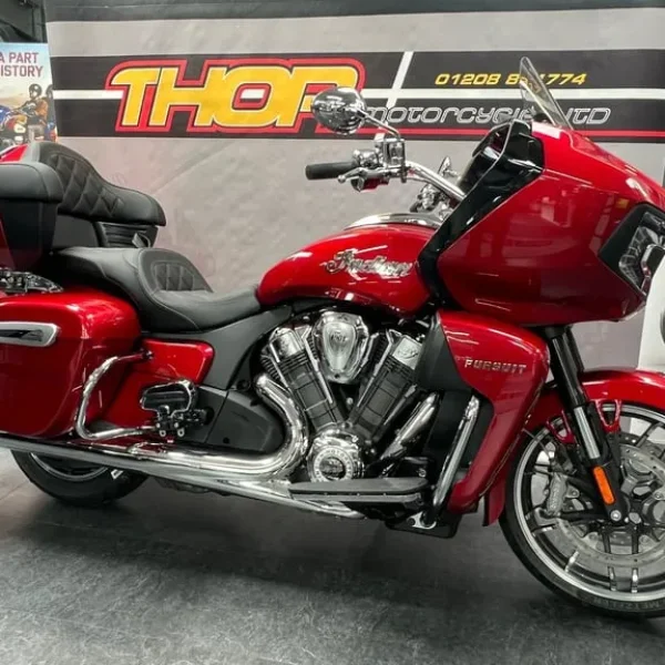 Indian Pursuit LTD 2025 Sunset Red Top