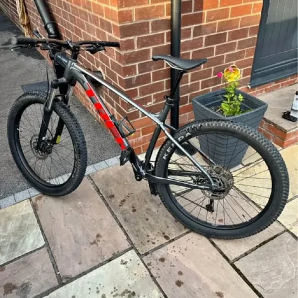 Trek Roscoe 6 Size L