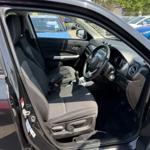 2018 Suzuki Vitara SZ-T Hatchback Petrol Manual - Image 6
