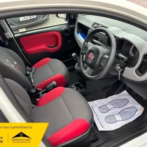 Fiat Panda EASY+2 KEYS+LOW MILAGE+FULL HISTORY+ULEZ COMPLIANT - Image 2