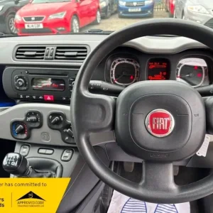 Fiat Panda EASY+2 KEYS+LOW MILAGE+FULL HISTORY+ULEZ COMPLIANT - Image 3