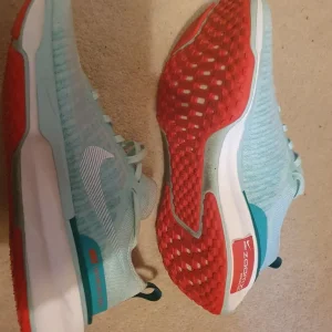 Nike ZoomX Invincible Run Flyknit 3 'Jade Ice - Image 7