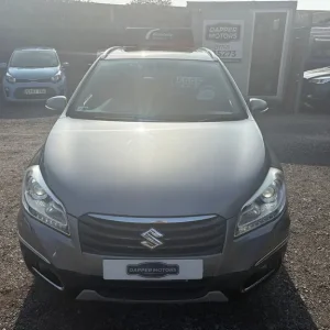 2014 Suzuki SX4 S-Cross 1.6 SZ5 Manual Hatchback - Image 2