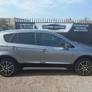 2014 Suzuki SX4 S-Cross 1.6 SZ5 Manual Hatchback - Image 4
