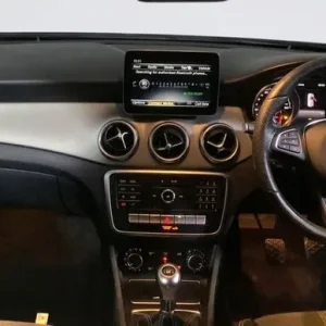 2018 Mercedes-Benz GLA 1.6 Urban Edition SUV - Image 3