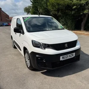 2021 Peugeot Partner 1000 1.5 Bluehdi 100 Professional Van - Image 2