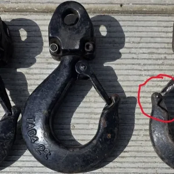 2T black Swivel Chain Clevis Latch Hook x3