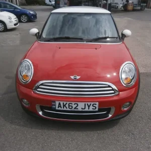 2012 MINI Cooper D 1.6 Diesel 3 Door Hatchback - Image 8