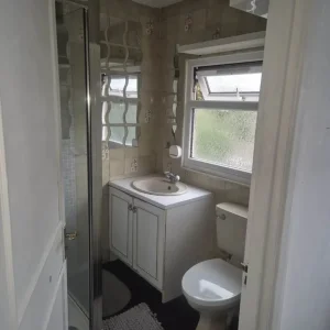 1 bedroom flat in Drew Gardens, Thornbury, Torridge District - Image 3