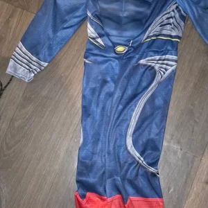 2 x Ninja and Super Man costumes size 5/6 yrs - Image 2