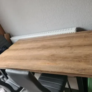 Dinning room table and 6 grey chairs