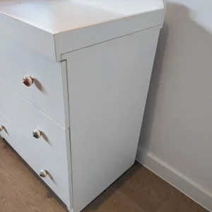 White chest of drawers with nappy changing top - Image 7