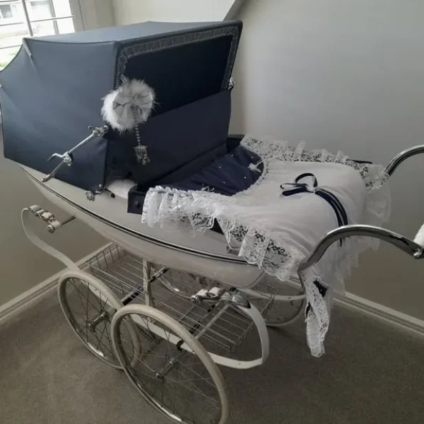 Silvercross Balmoral Coach pram