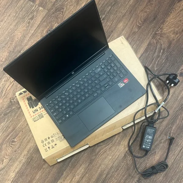 HP Laptop 15-fc0018na