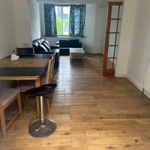 4 Double Bedroom Semi-Detached House Furnished with 3 Toilet Bathroom Shower - Image 8