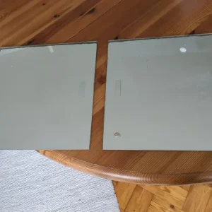 2x mirror doors from bathroom cabinet