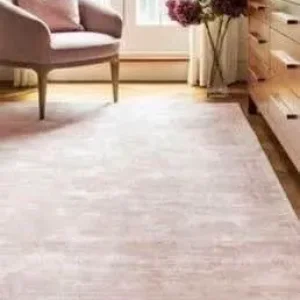 Pink Viscose Rug 120x170cm - Image 3