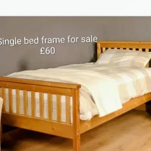 Single wood bedframe