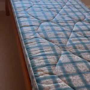 Single bed and mattress - Image 2